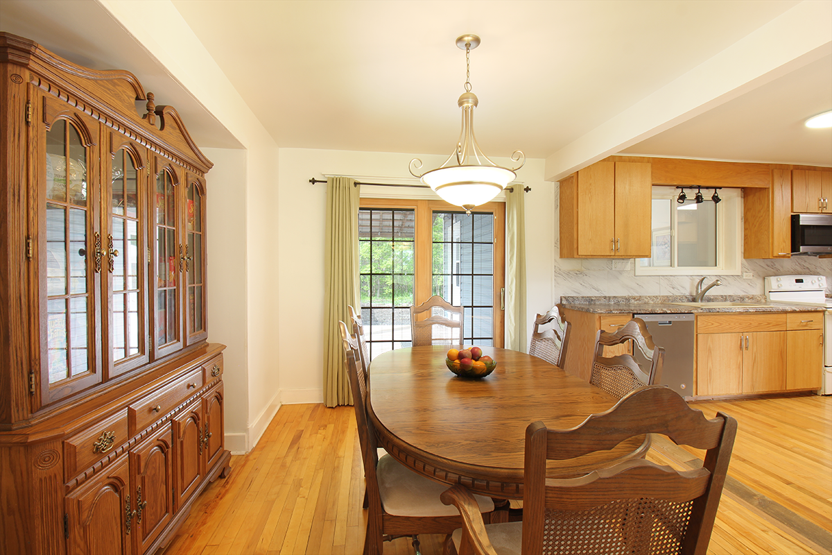 Stunning 5-Bedroom Home with Modern Upgrades