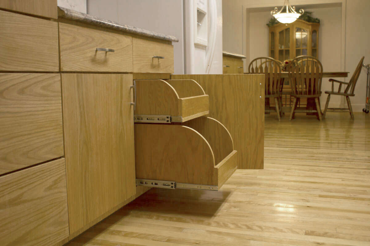 Pull out drawers with soft close sliders.