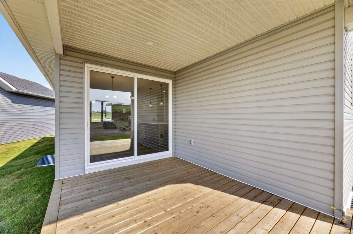 New 3 bedroom bungalow in Valarosa, Didsbury