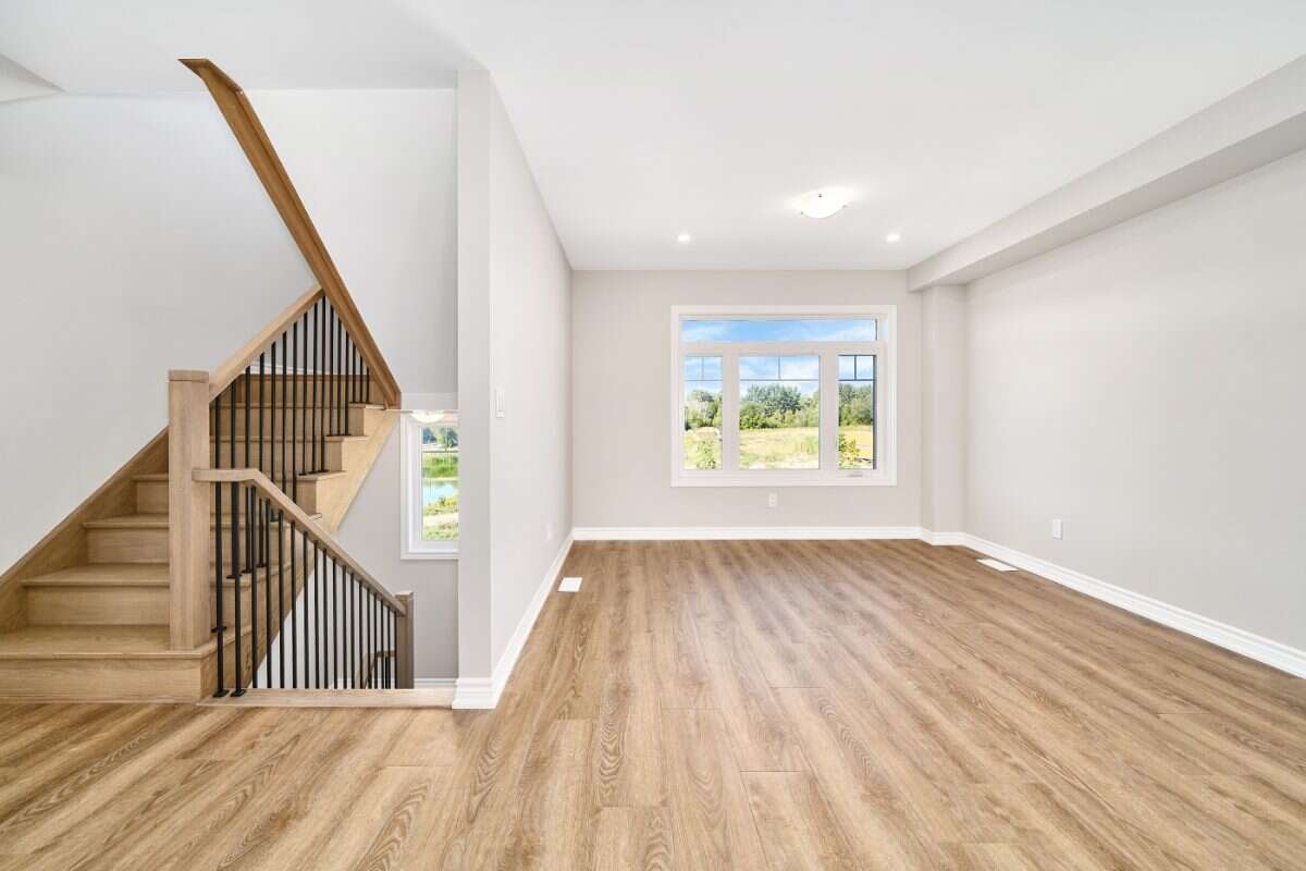 Move-In Ready 3-Bedroom Townhome in Newcastle