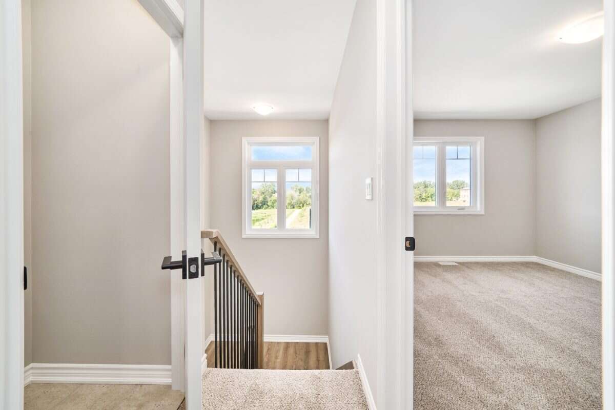 Move-In Ready 3-Bedroom Townhome in Newcastle
