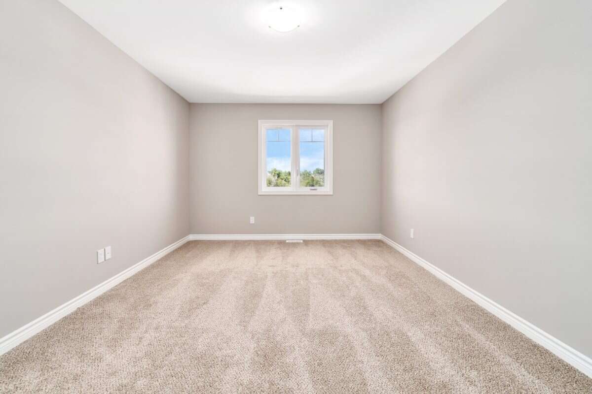 Move-In Ready 3-Bedroom Townhome in Newcastle