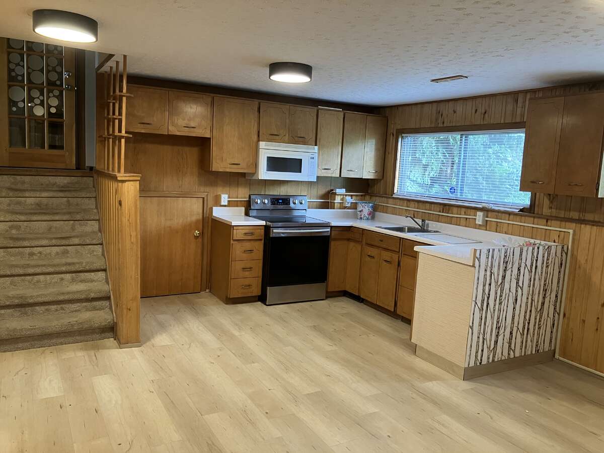 Kitchenette with view to large windows