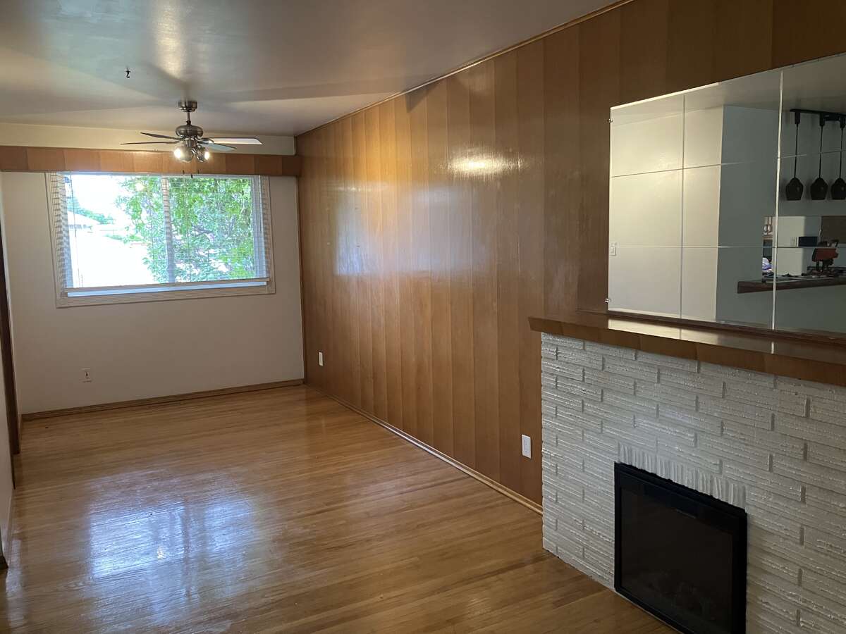Living/dining/office space