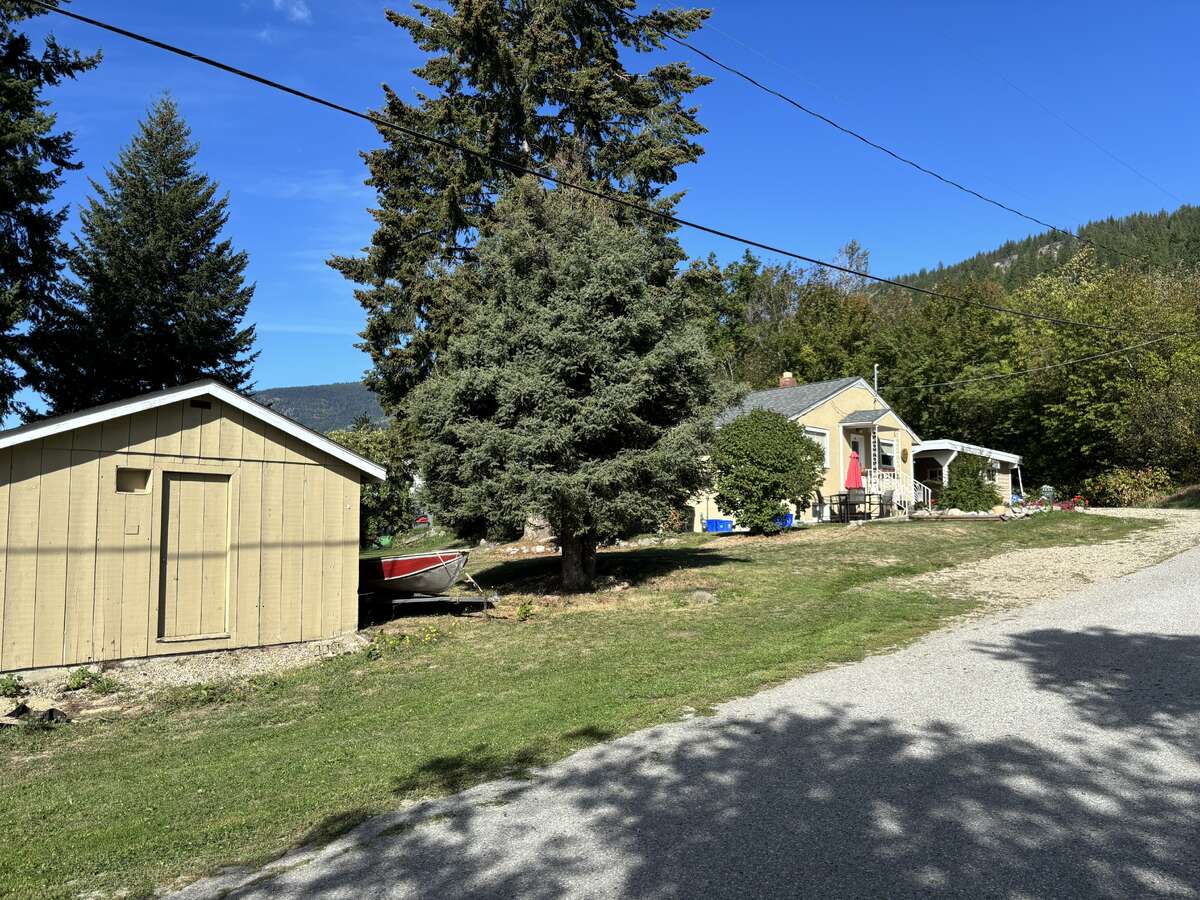 Party shed