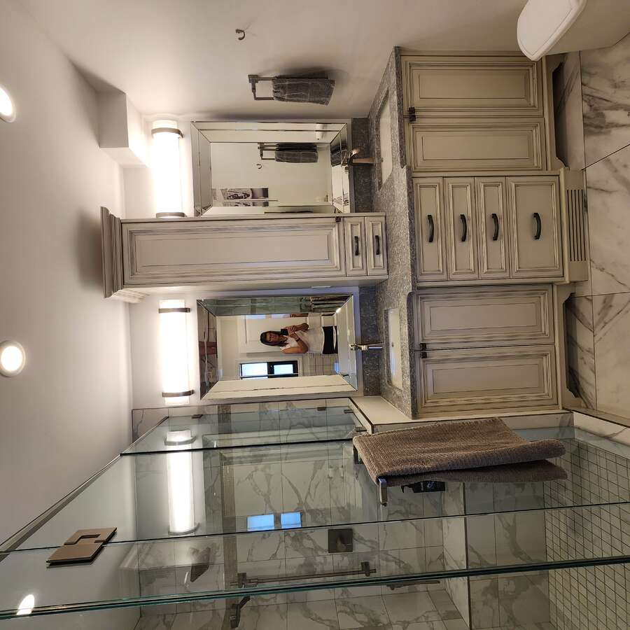 Double Sinks