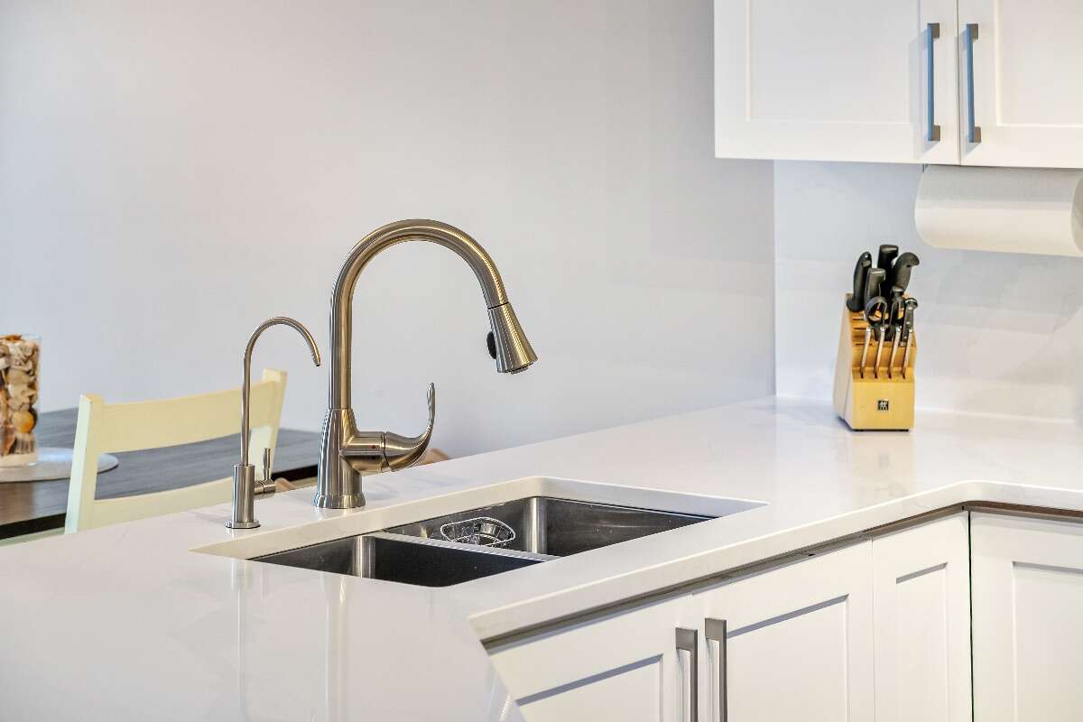 Many modern upgrades, close to amenities & parks