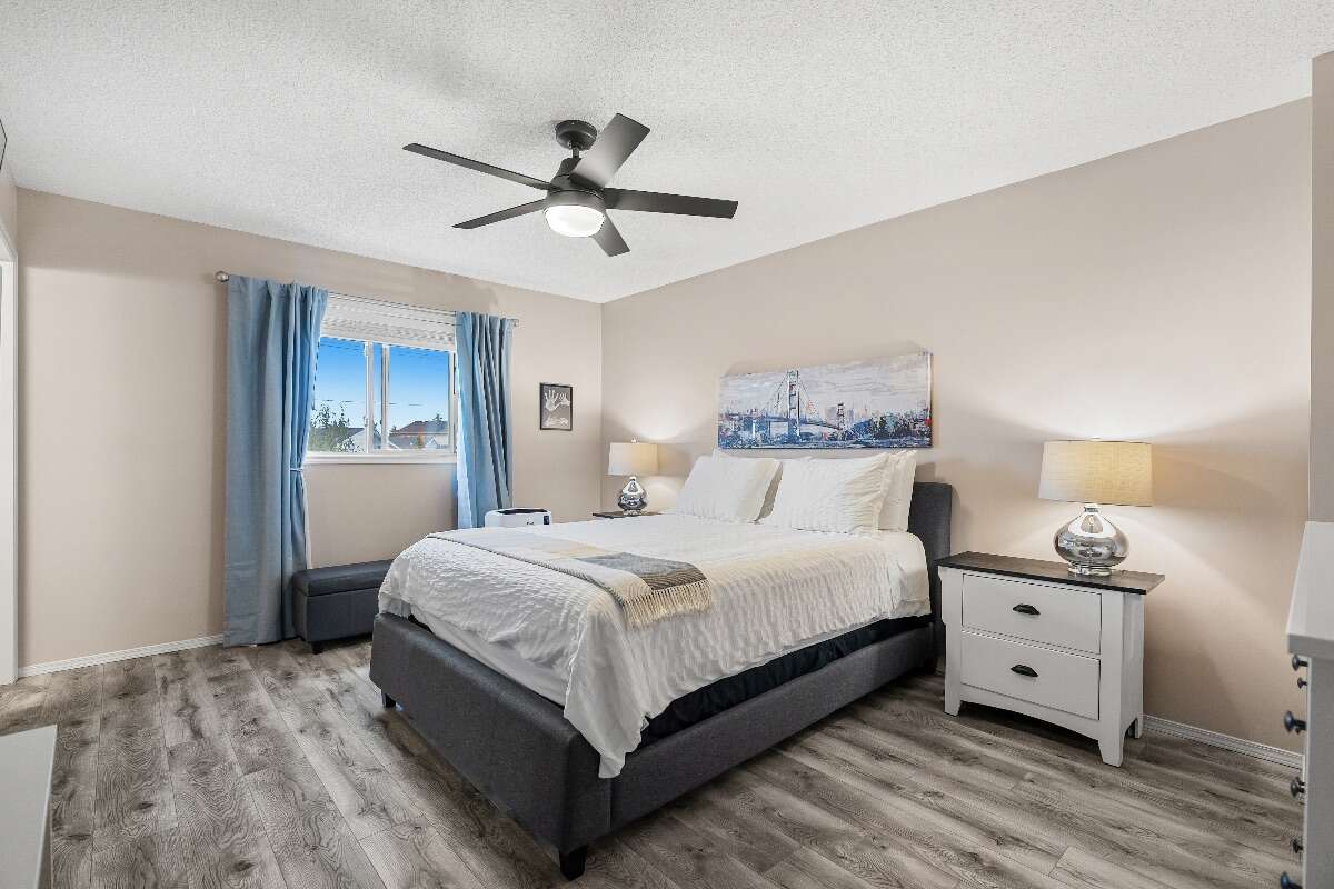 Many modern upgrades, close to amenities & parks