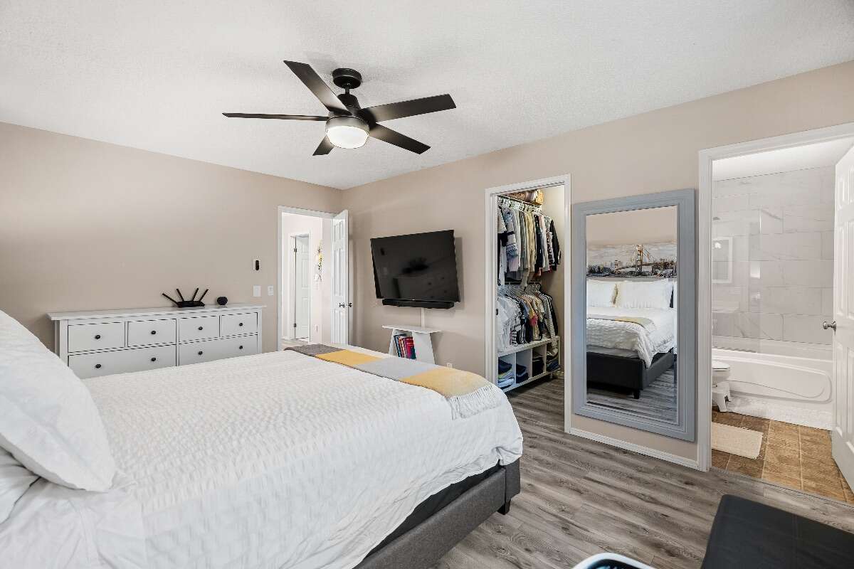Many modern upgrades, close to amenities & parks