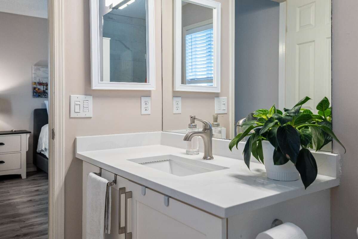 Many modern upgrades, close to amenities & parks