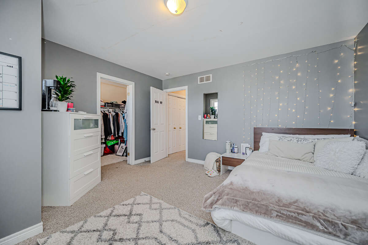 Master bedroom upstairs: walk-in closet through door on left.