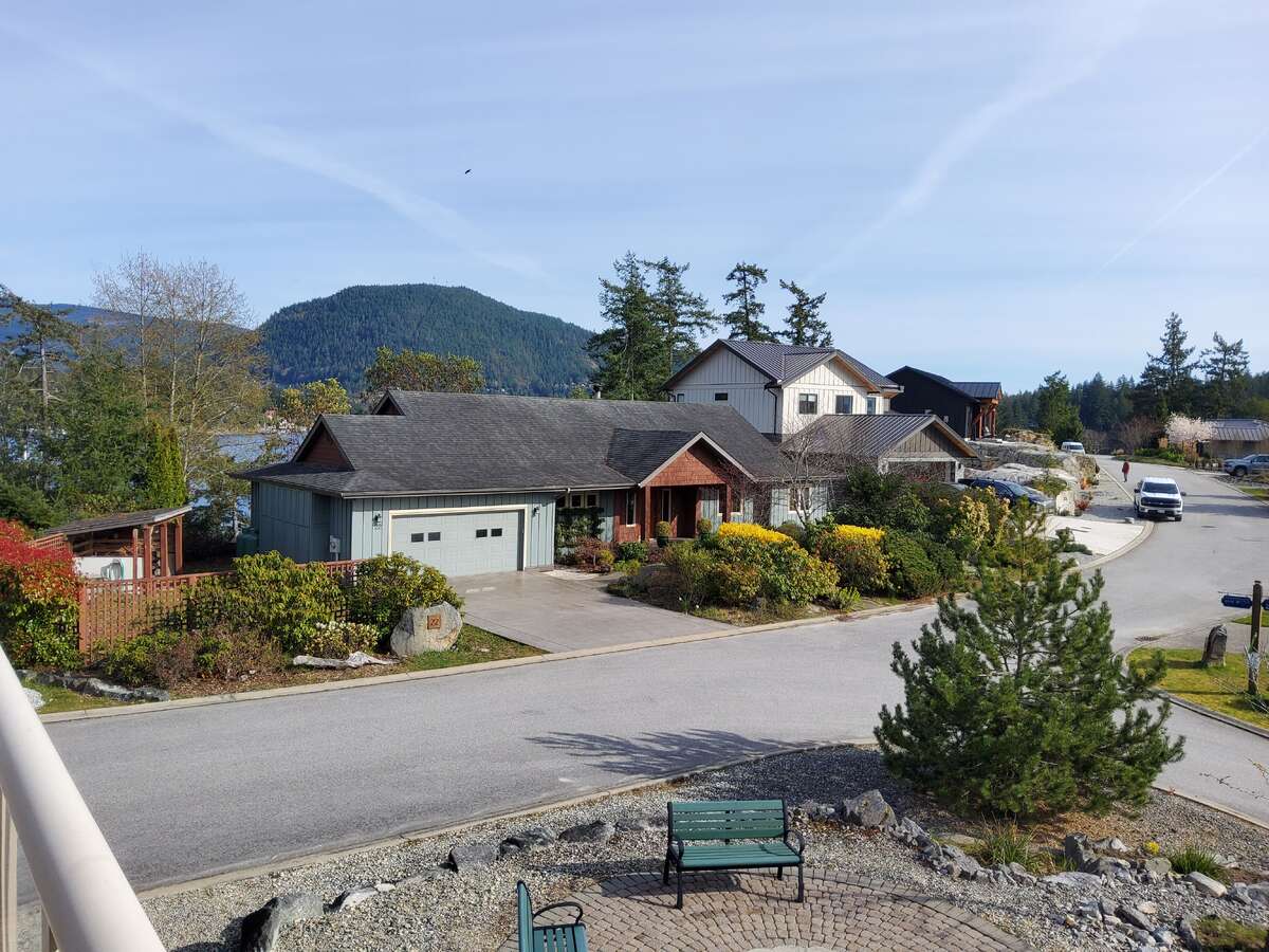House For Sale Garden Bay, BC
