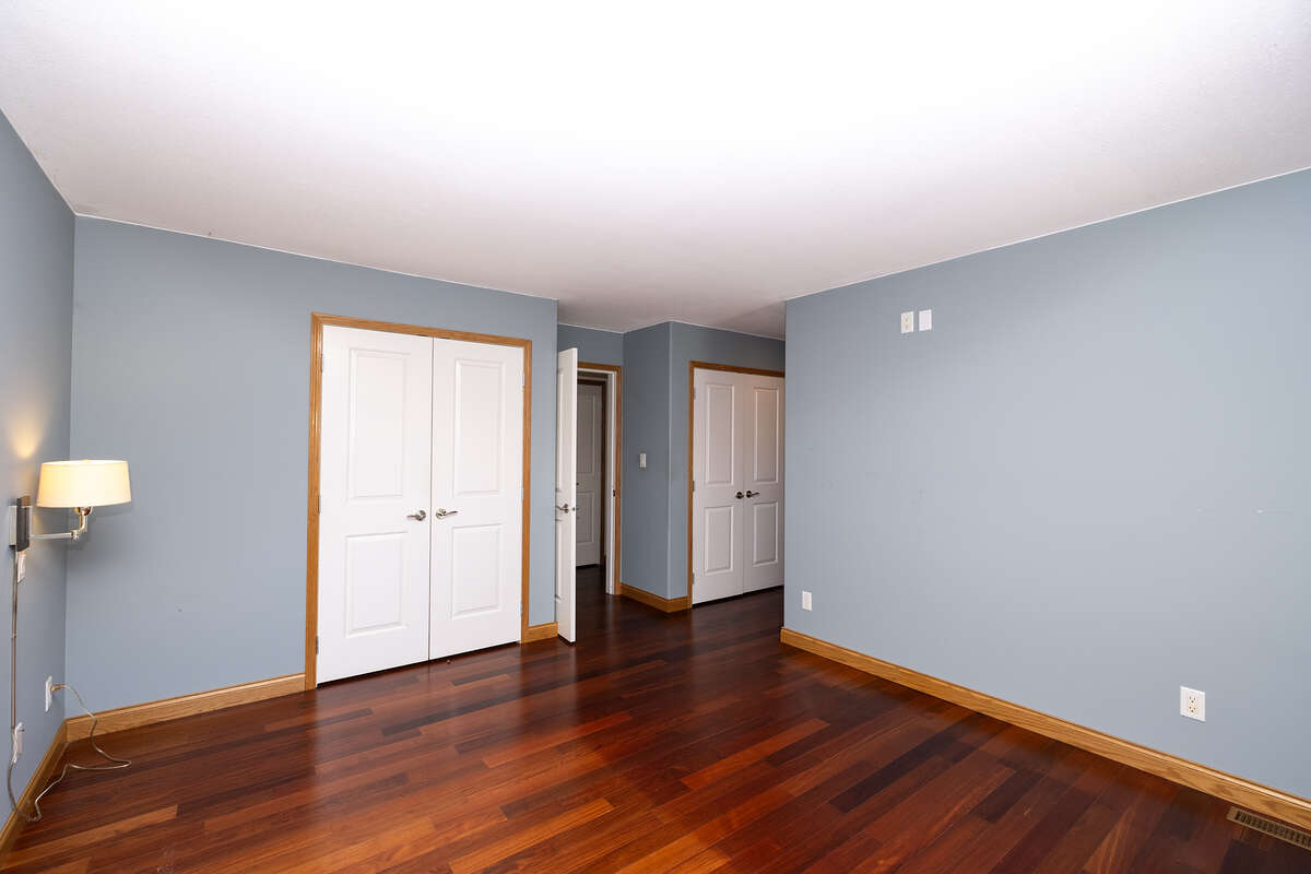 Master BR with his/hers closets