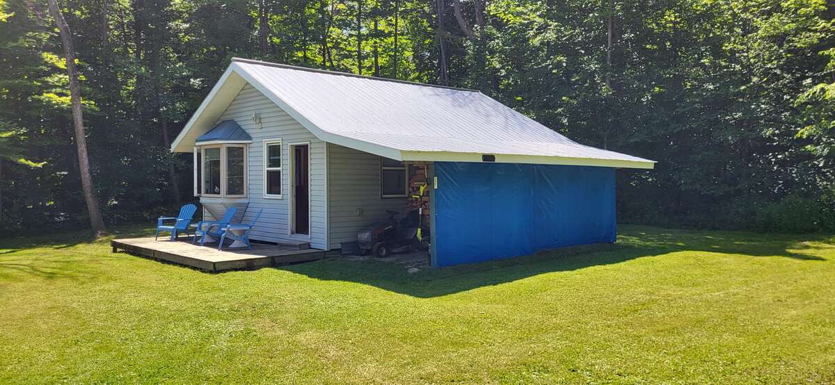 Large Bunkie with 3 rooms, each of which with separate entrance..