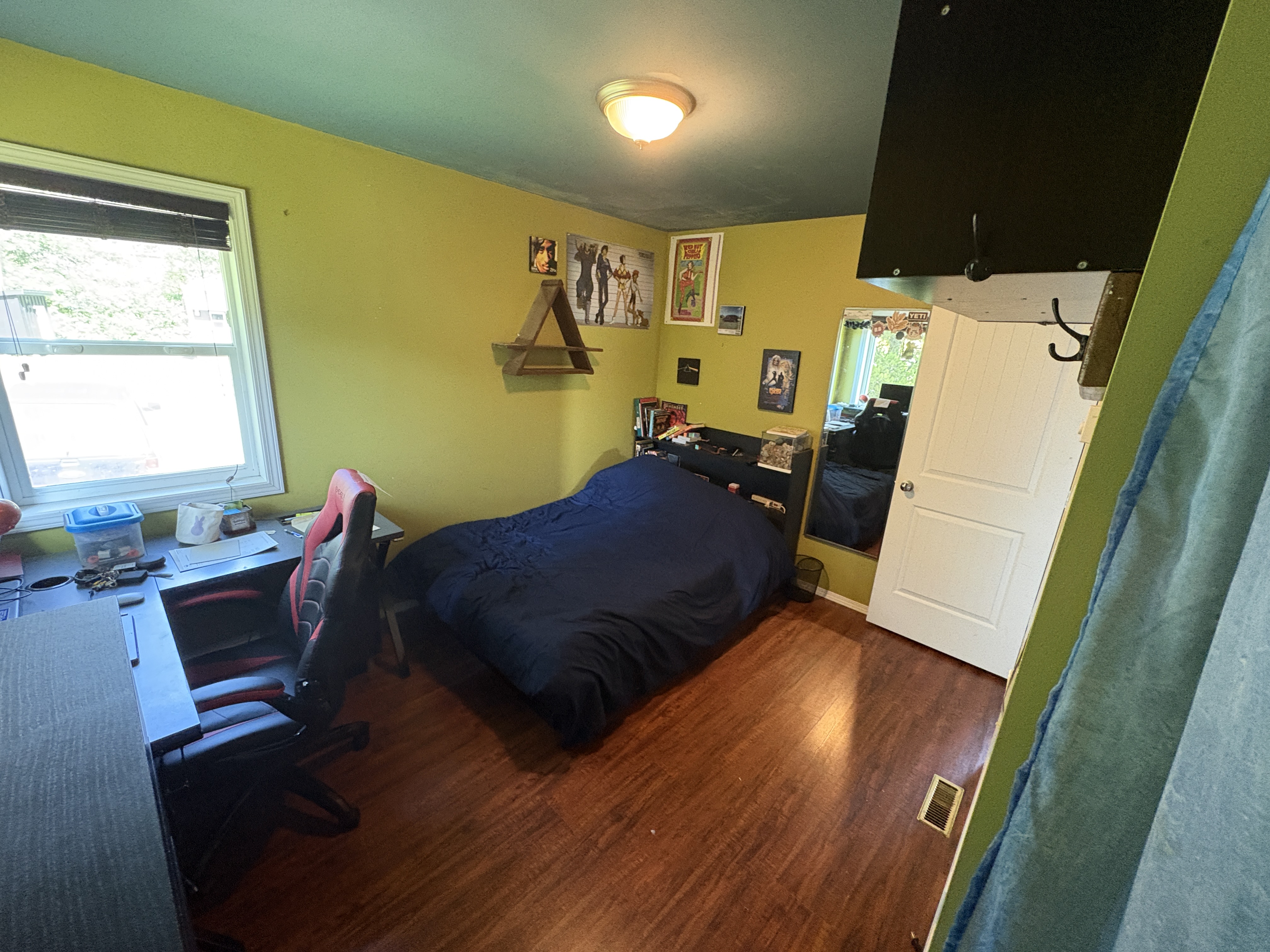 4 bedroom family home & tiny home