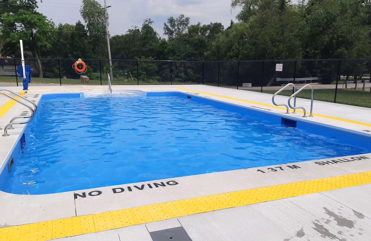 Huron Haven Village Pool