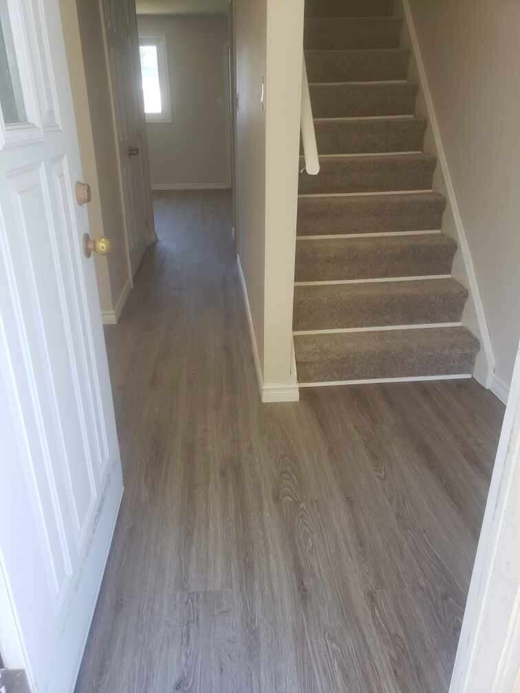 **NEWLY RENOVATED 3 BEDROOM TOWNHOUSE FOR RENT**