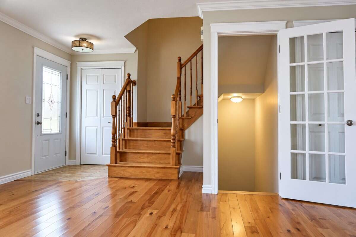 Beautiful, sun-filled 3-bedroom, 2.5-bath