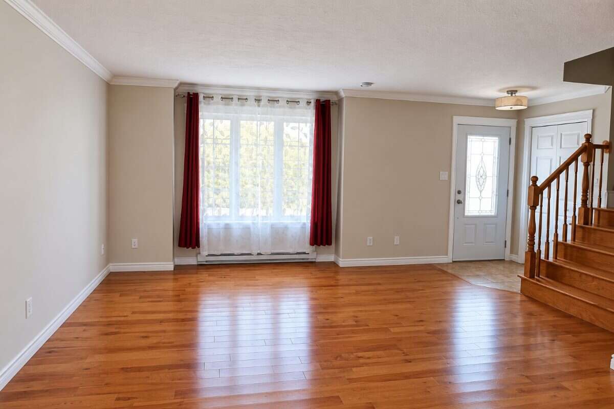 Beautiful, sun-filled 3-bedroom, 2.5-bath