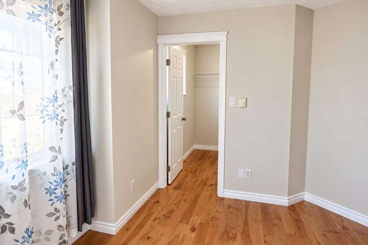 Beautiful, sun-filled 3-bedroom, 2.5-bath