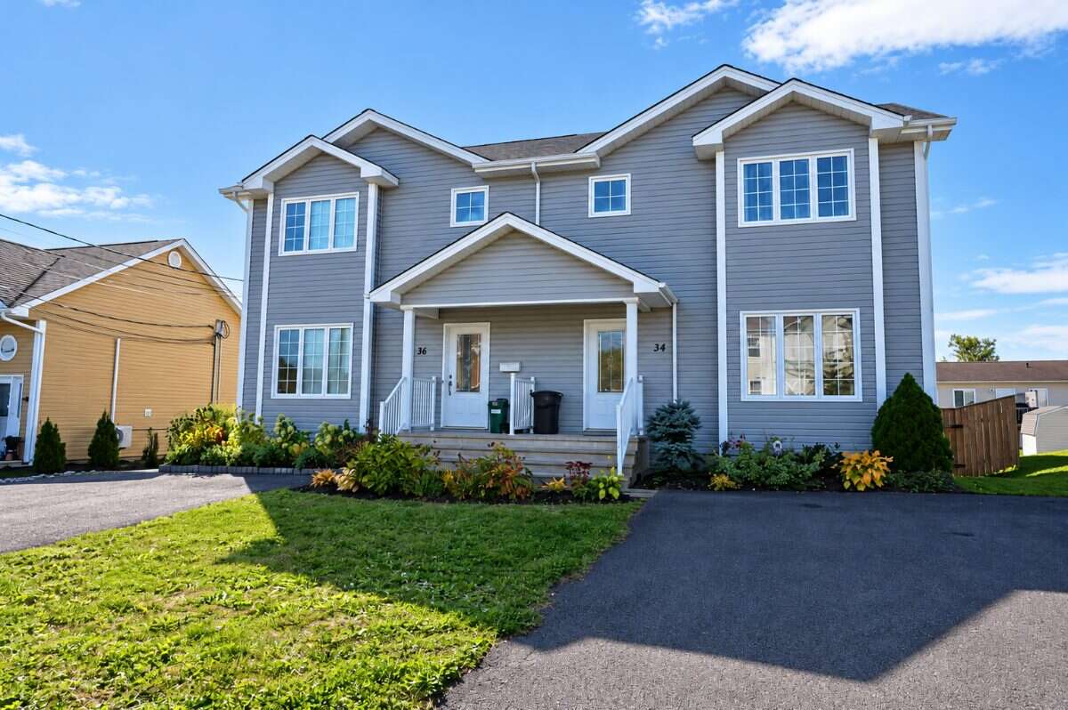 34 Tanya Cres Crescent