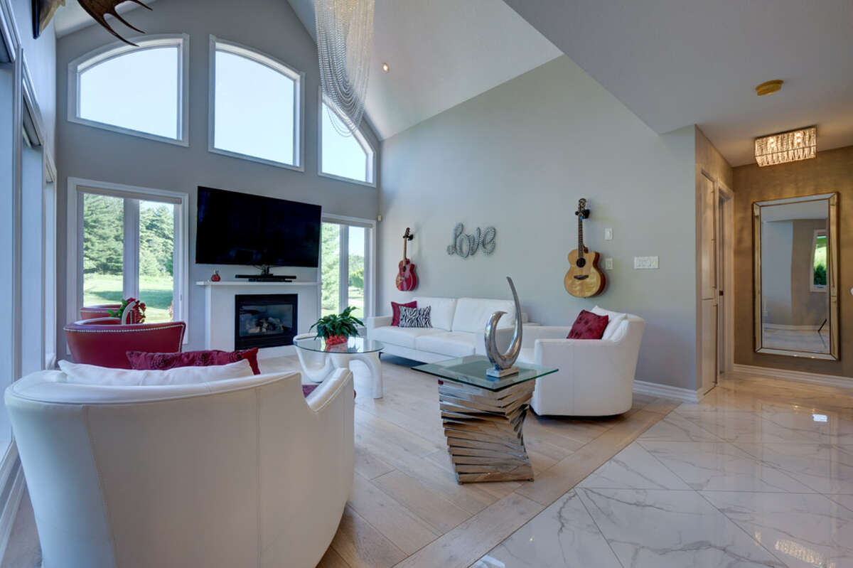 Main Floor Great Room