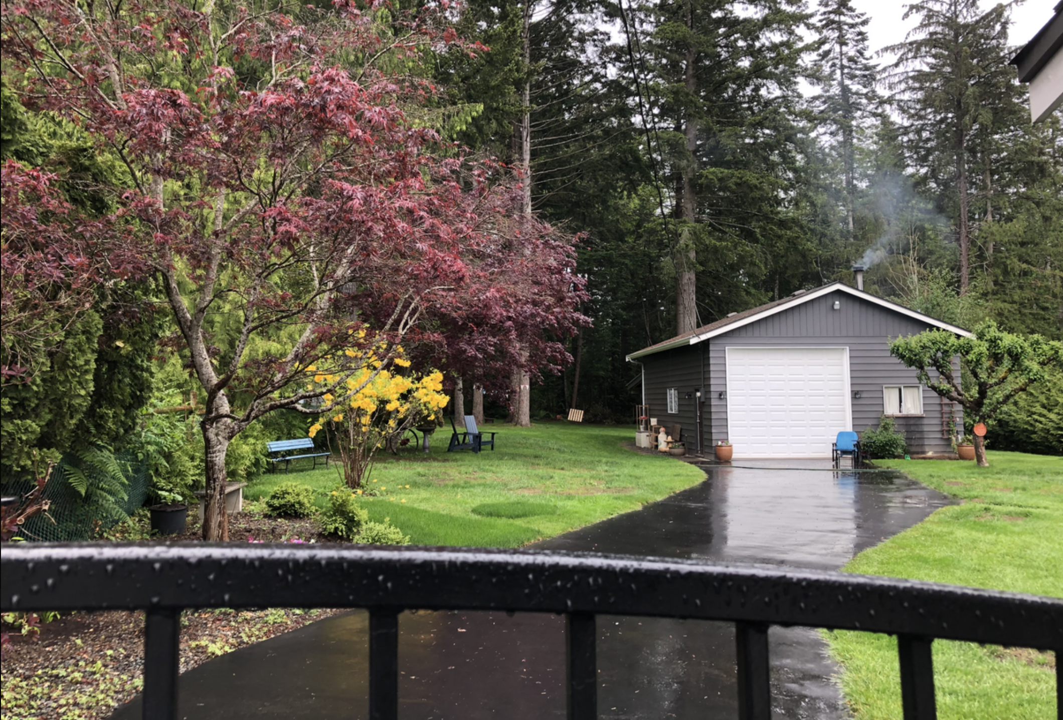 Charming rancher in desirable Huband area