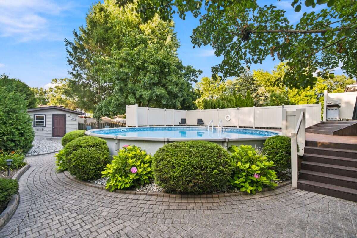RARE Above-Ground 4-Bedroom Raised Ranch