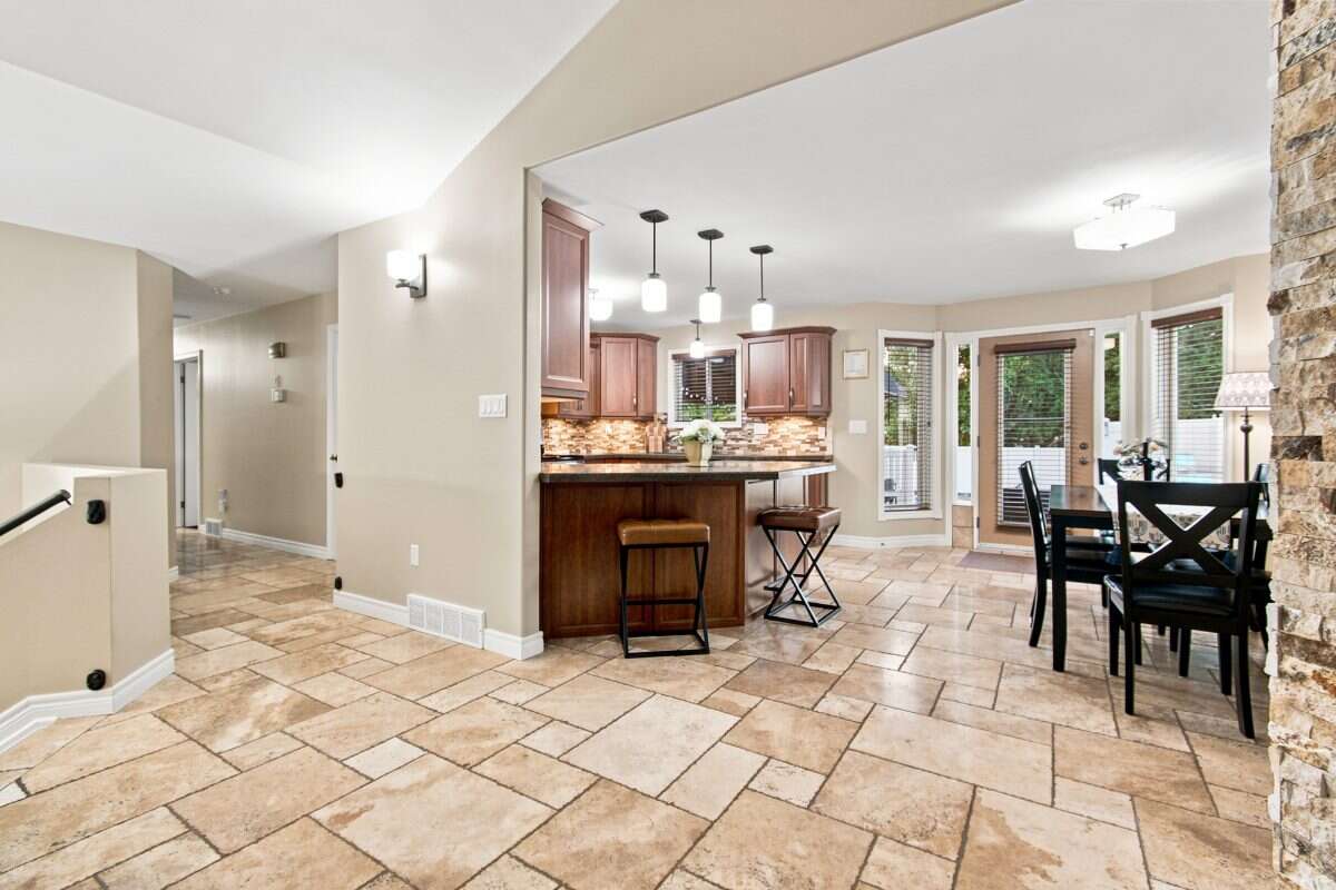 RARE Above-Ground 4-Bedroom Raised Ranch