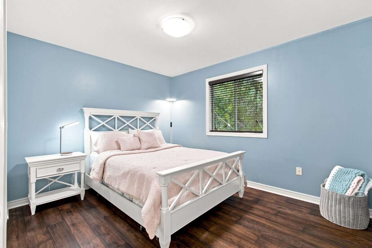 RARE Above-Ground 4-Bedroom Raised Ranch