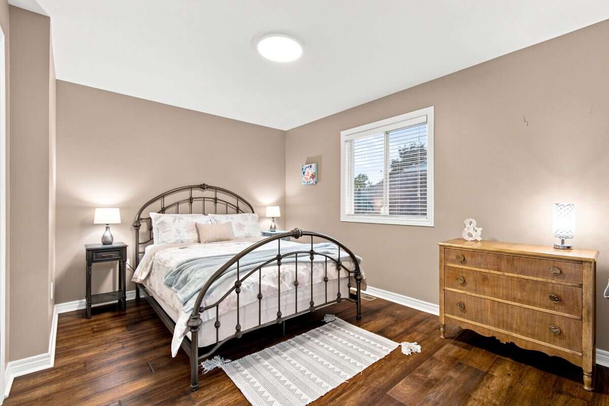 RARE Above-Ground 4-Bedroom Raised Ranch