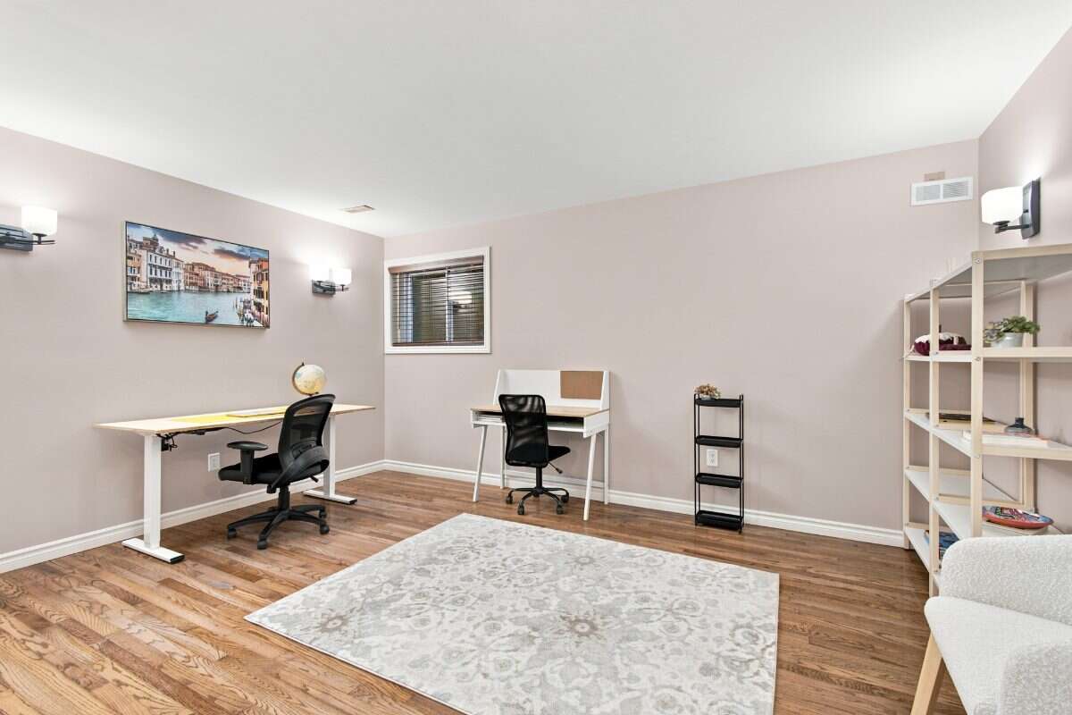 RARE Above-Ground 4-Bedroom Raised Ranch