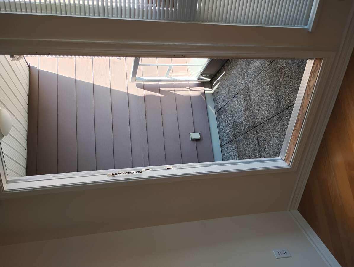 Door out to Balcony 1