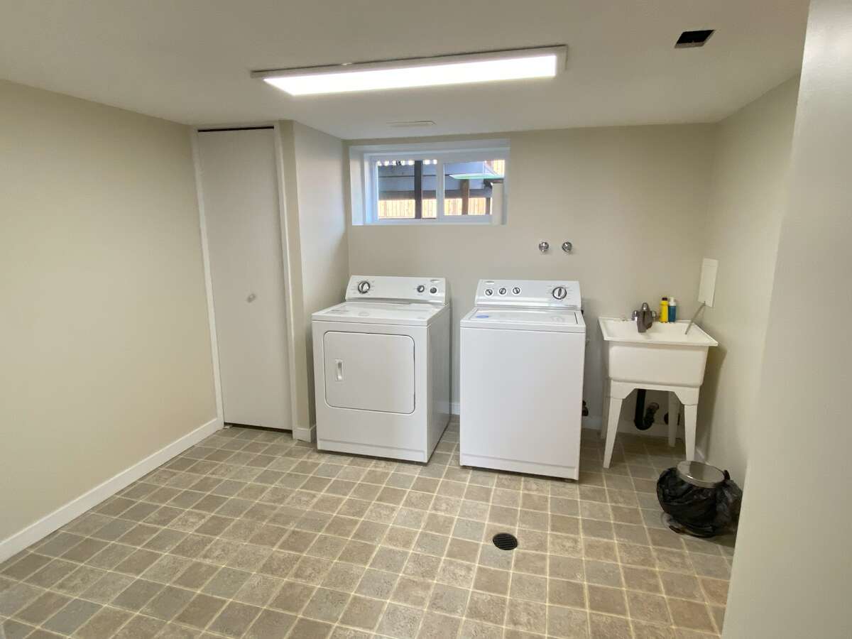 Laundry room - basement level