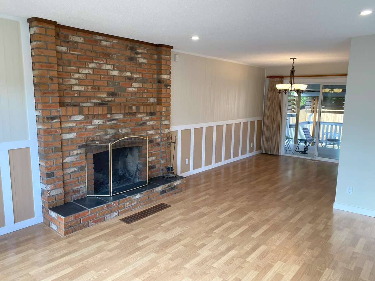 Living/dining room