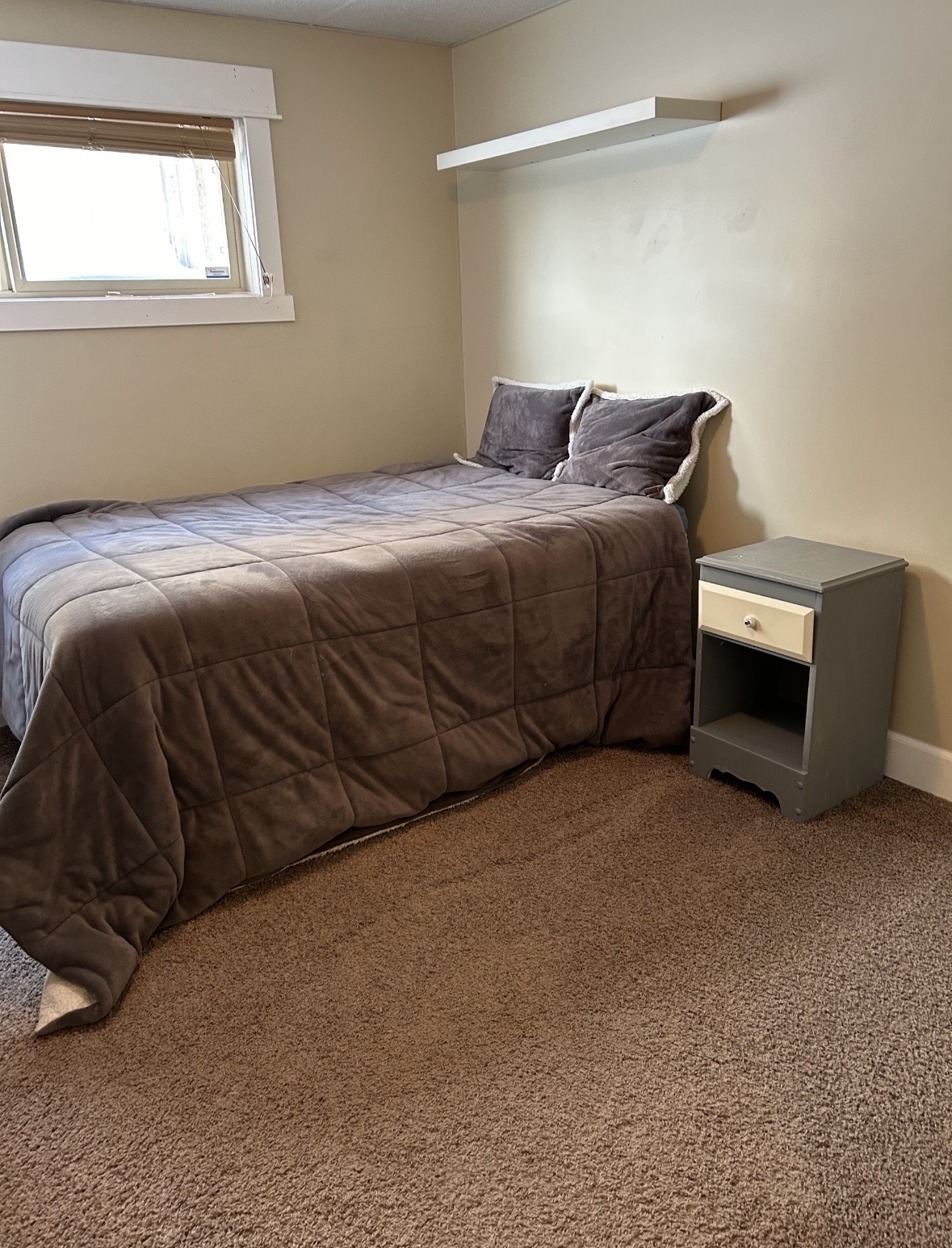 Beautiful Raised Bungalow in College Park