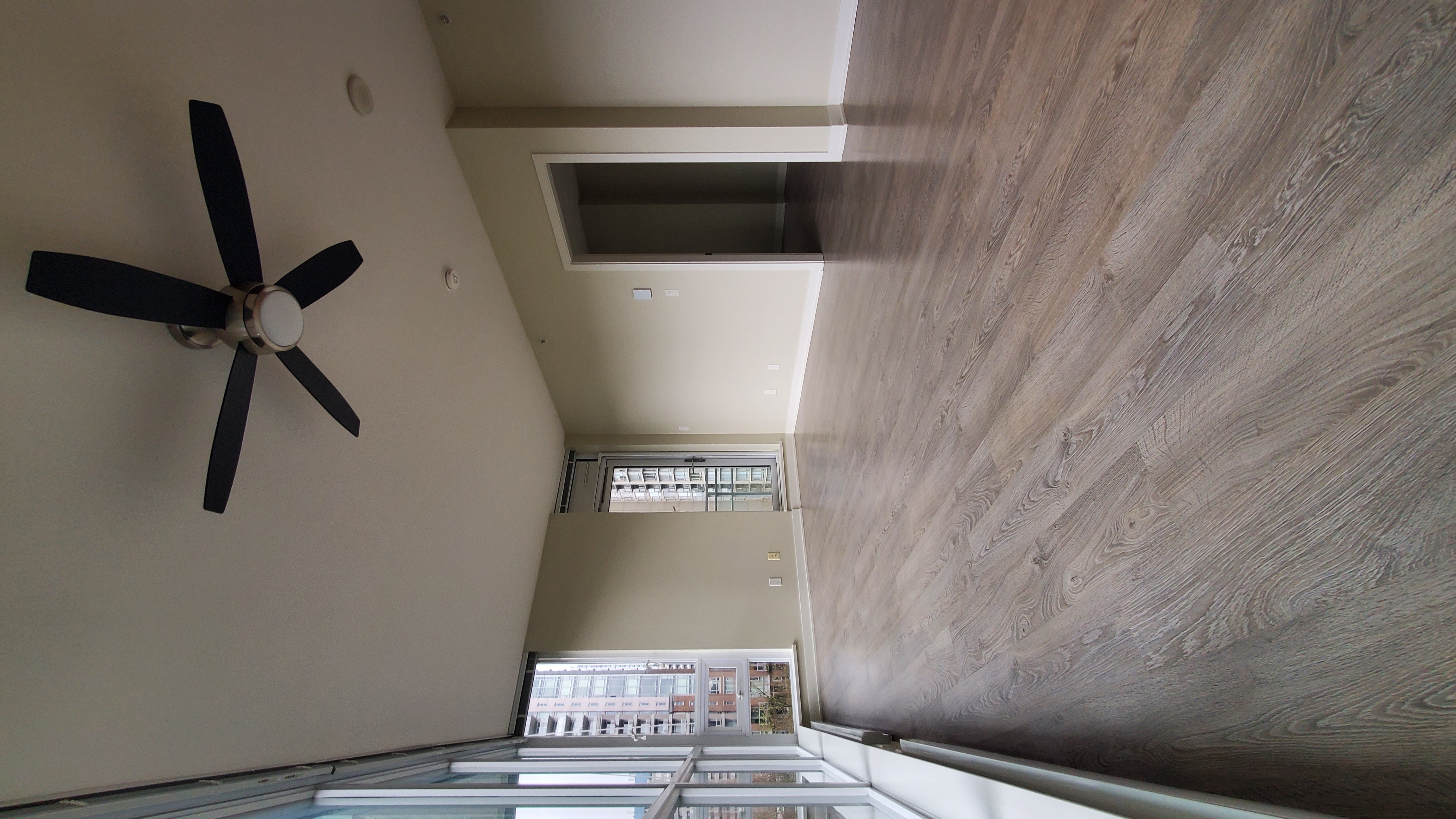 Discover elevated urban living at Grand Central 3