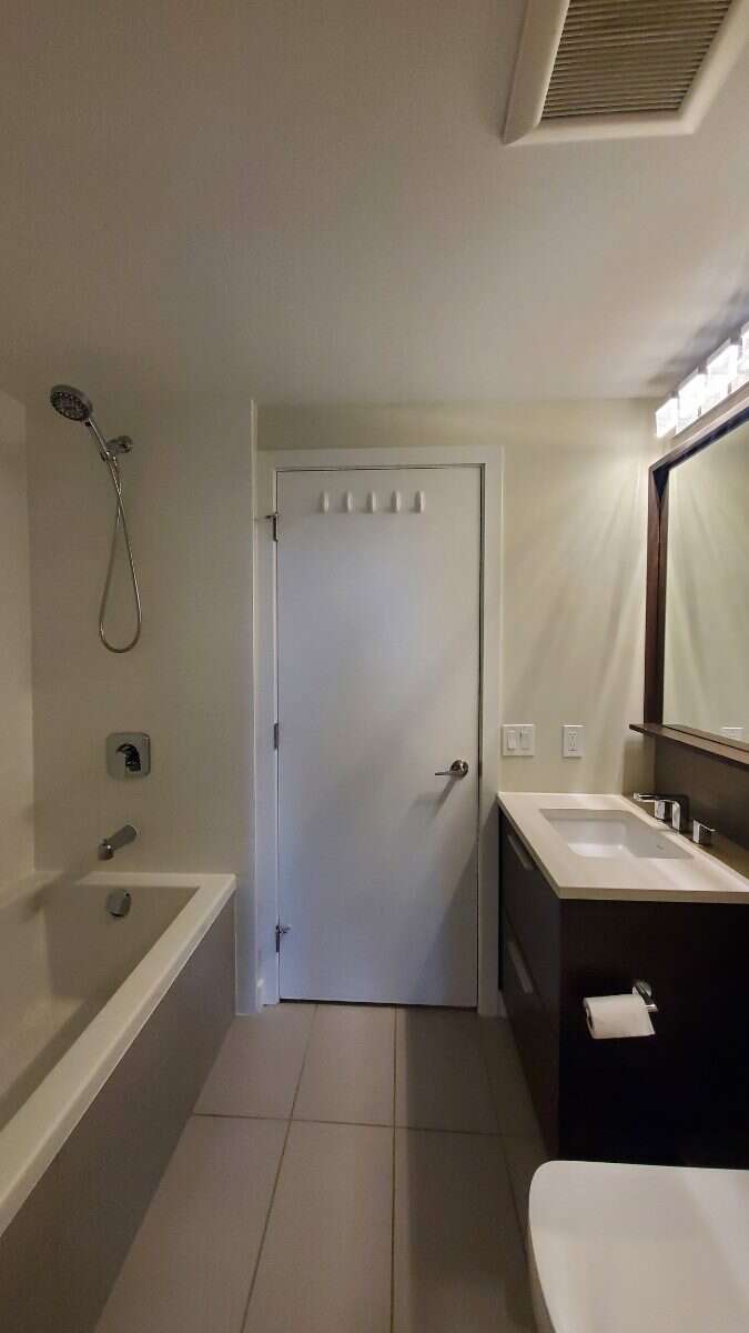 Discover elevated urban living at Grand Central 3