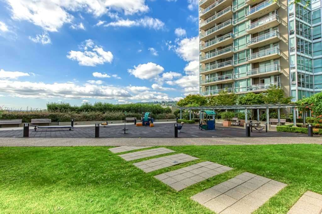 Discover elevated urban living at Grand Central 3