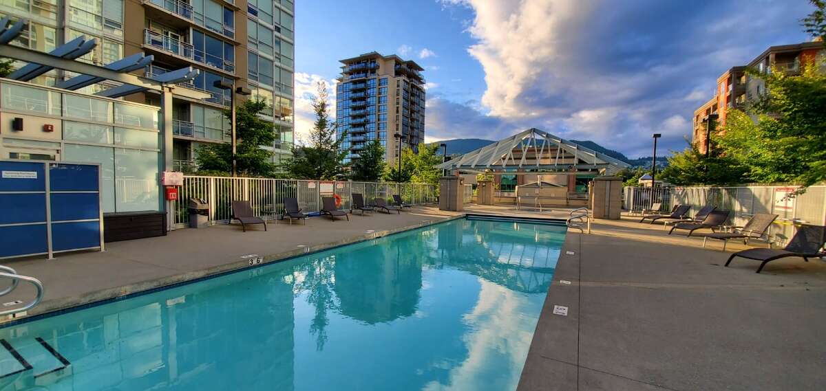 Discover elevated urban living at Grand Central 3