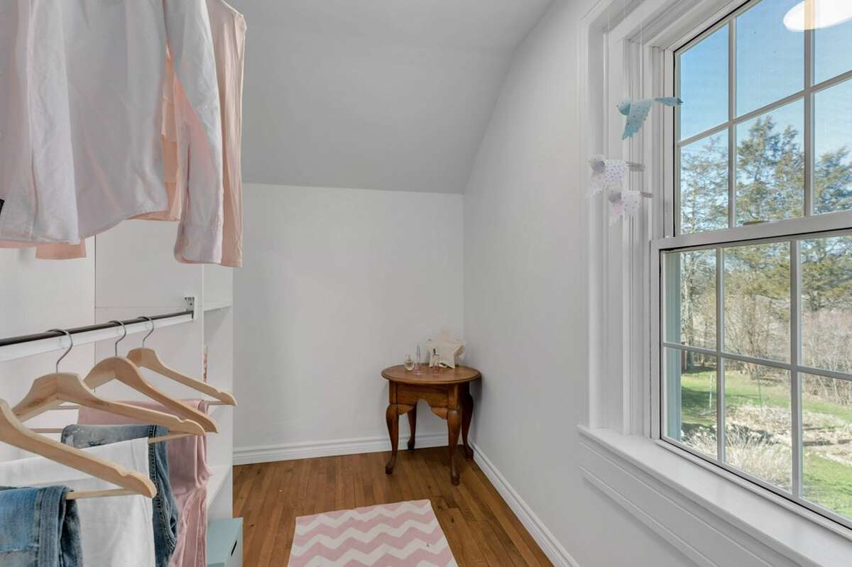 Bedroom 2 walk in closet
