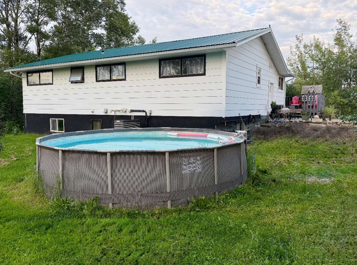 94 acres House Shop Riverfront