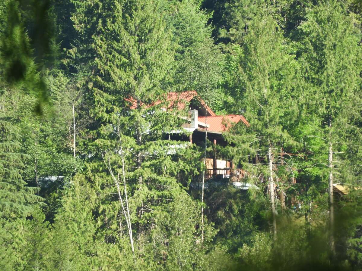 6119 Slocan River Road