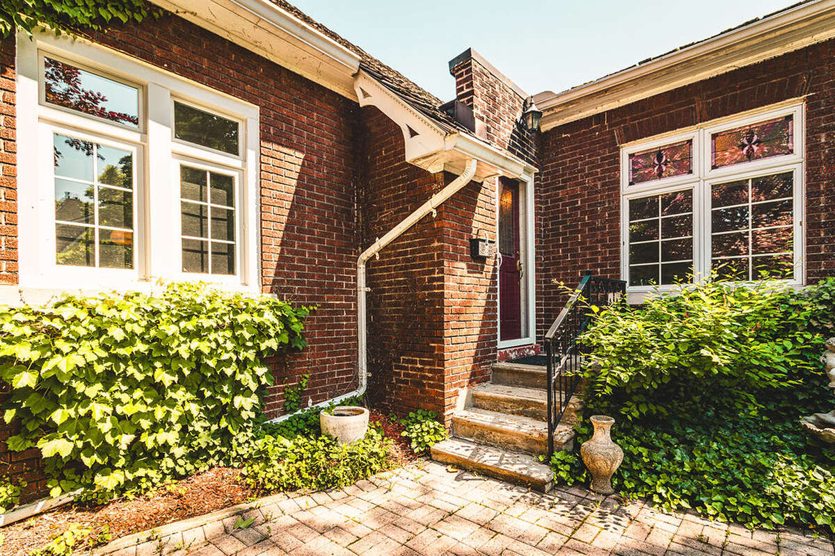front courtyard
