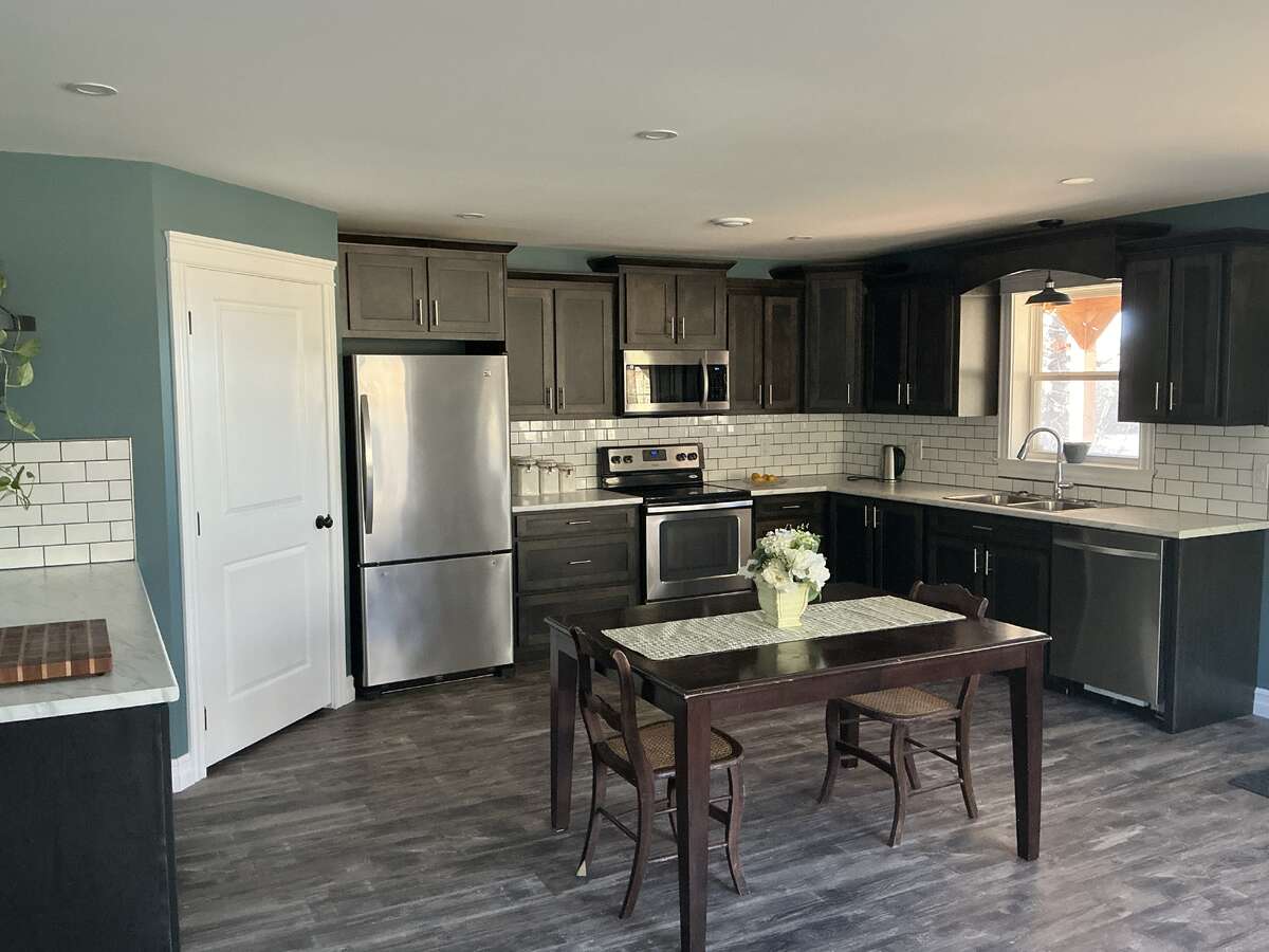 Appliances included