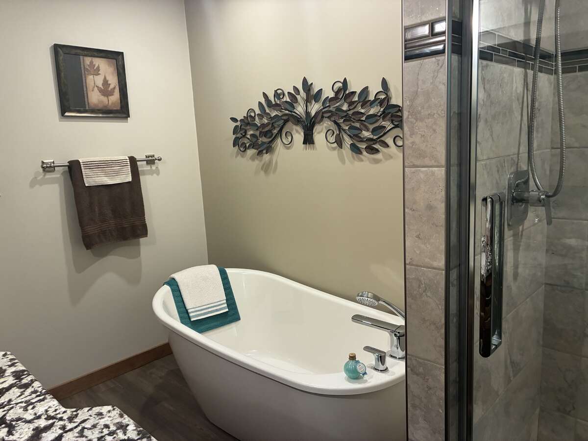 Secluded, Furnished Creekside Home on Bastian Bay