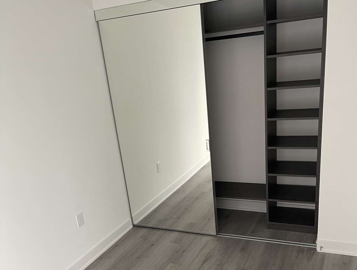  Located in the heart of downtown Toronto!