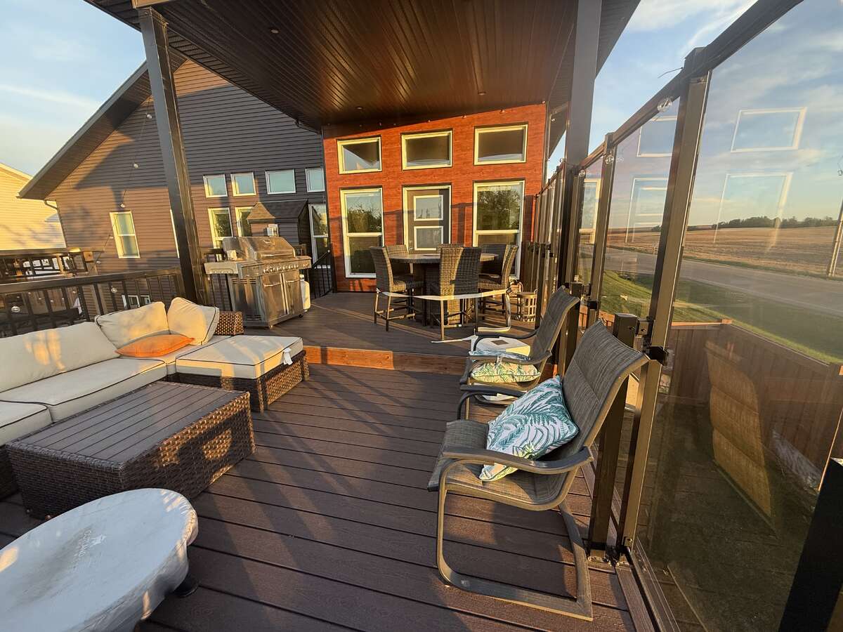 large composite 2 level deck