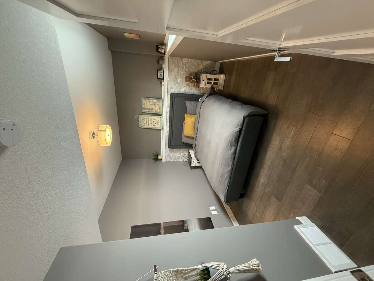 downstairs bedroom w/ blackout blinds