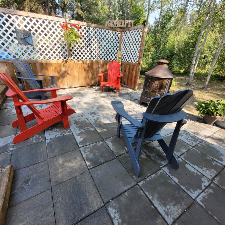Large Deck with plenty of Dinning and Lounging area